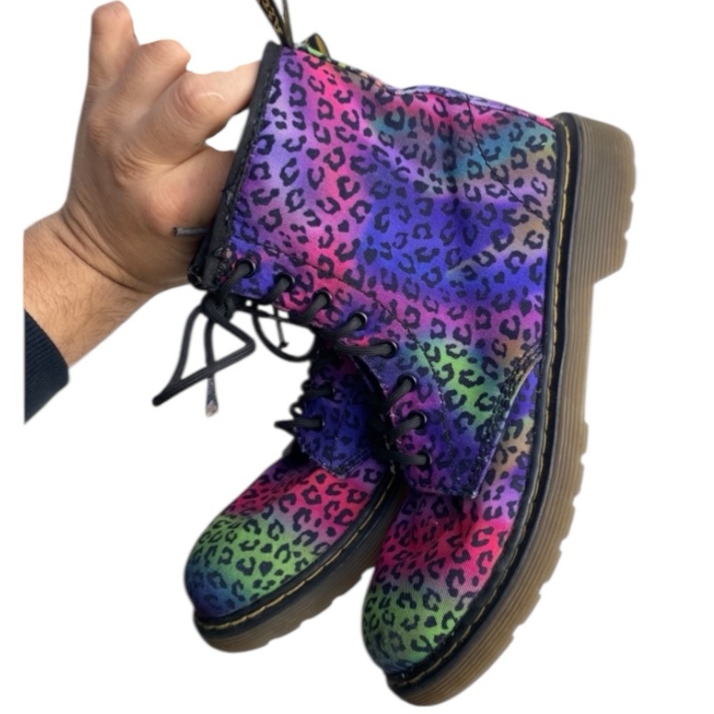 Dr. Martens Delaney Kids' Psyche Leopard print canvas boots Size 5 - Picture 3 of 10